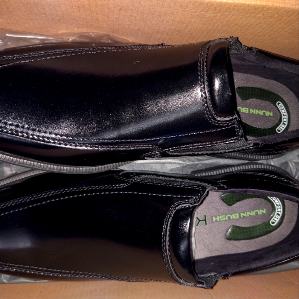 10M nunn bush black dress shoes